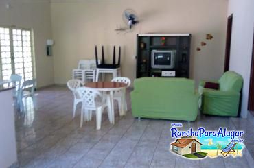 Rancho Fazendinha para Alugar em Rifaina - Sala