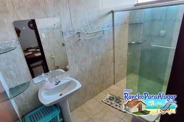 Rancho Pingo de Dó para Alugar em Rifaina - Interior dos Banheiros